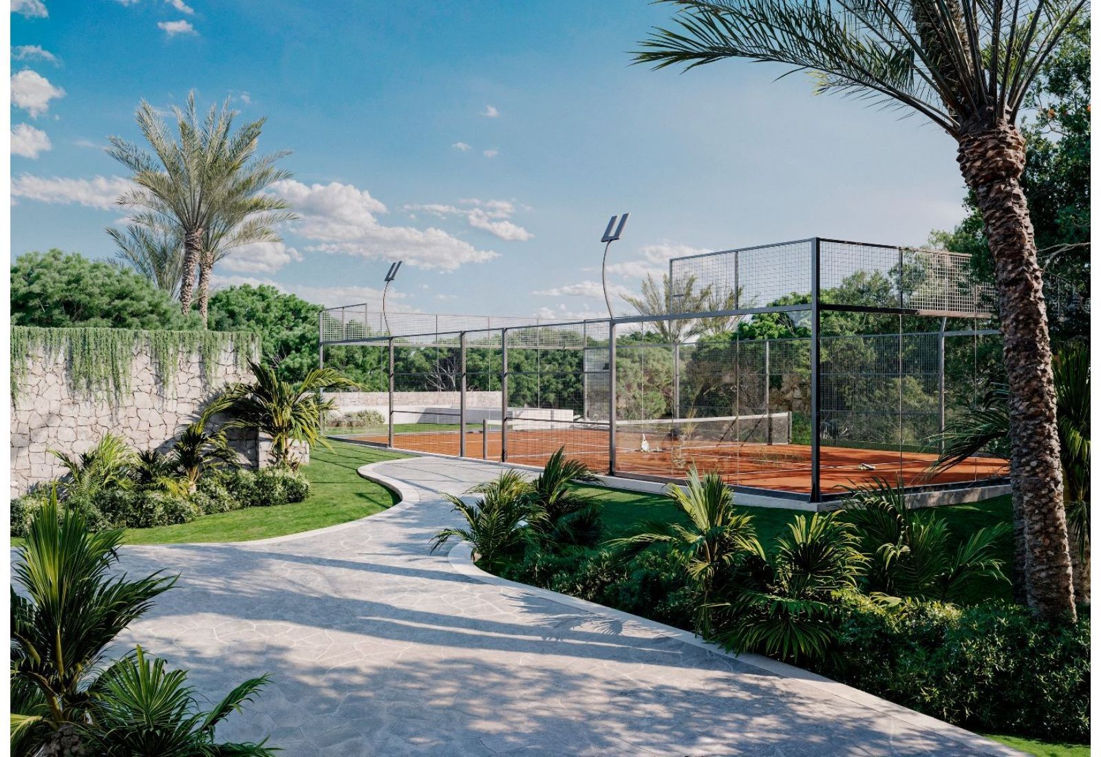 Kort tenisowy do padla w Sierra Blanca z bujnym tropikalnym krajobrazem.